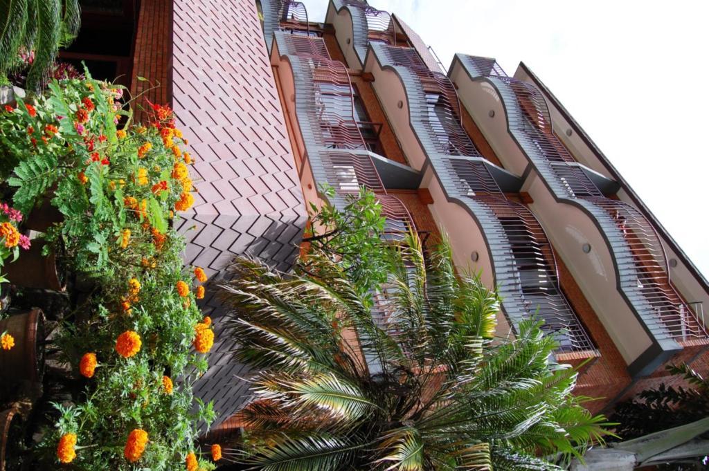 Hotel Sunset View Kathmandu Exterior foto